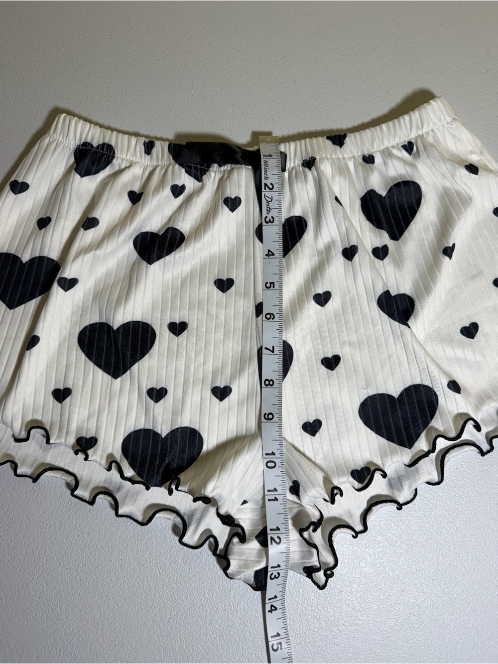 White Heart Print Ribbed Cami & Short sleepwear. NWOT in package. Size Large - Picture 5 of 8